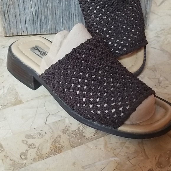 Cute shoes - Picture 2 of 4